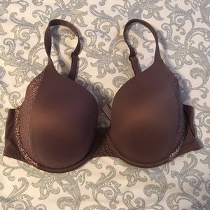 Body by Victoria secret lightly lined bra